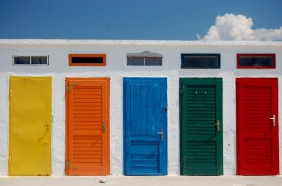 door closed, color, cabin, door closed, door closed, door closed, door closed, cabin, cabin, cabin, cabin, cabin